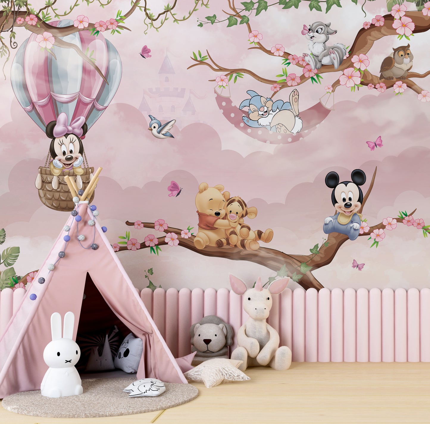 Minnie Mouse ve Winnie The Pooh Duvar Kağıdı