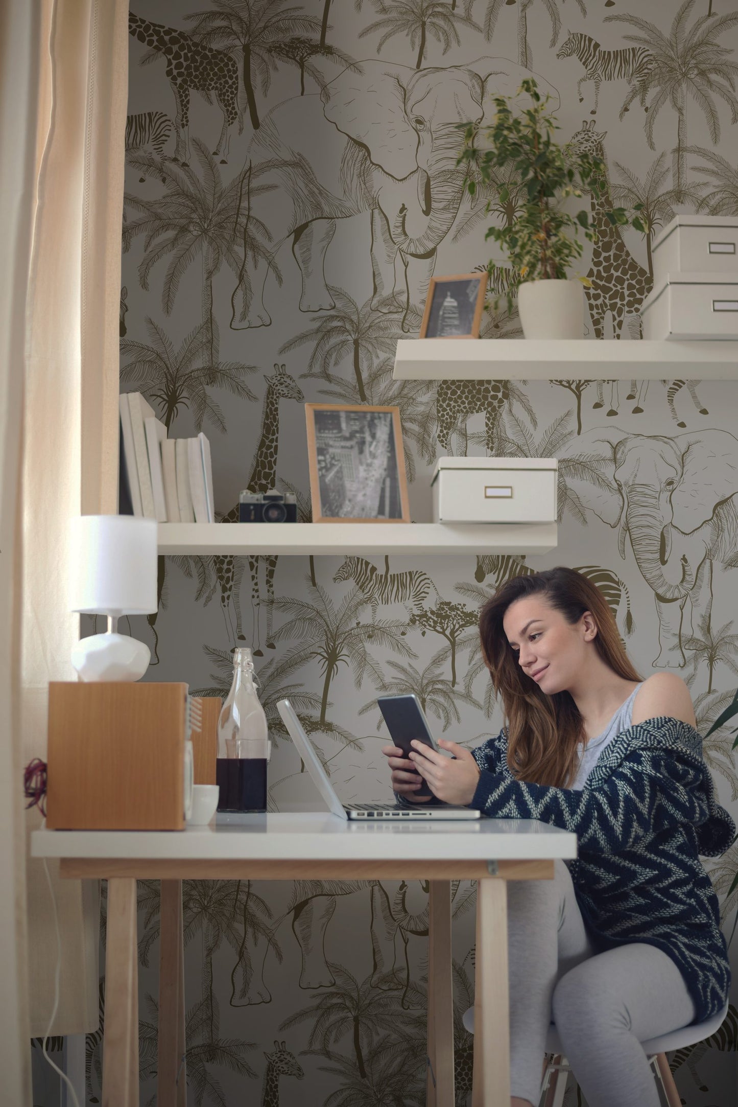 Minimalist Safari Desenli Duvar Kağıdı