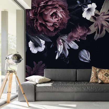 Koyu Renkli Gül ve Bitki Desenli 3D Duvar Kağıdı