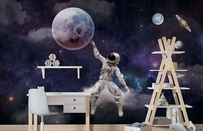 Ay ve Uzay'da Gezen Astronot Adam 3D Duvar Kağıdı